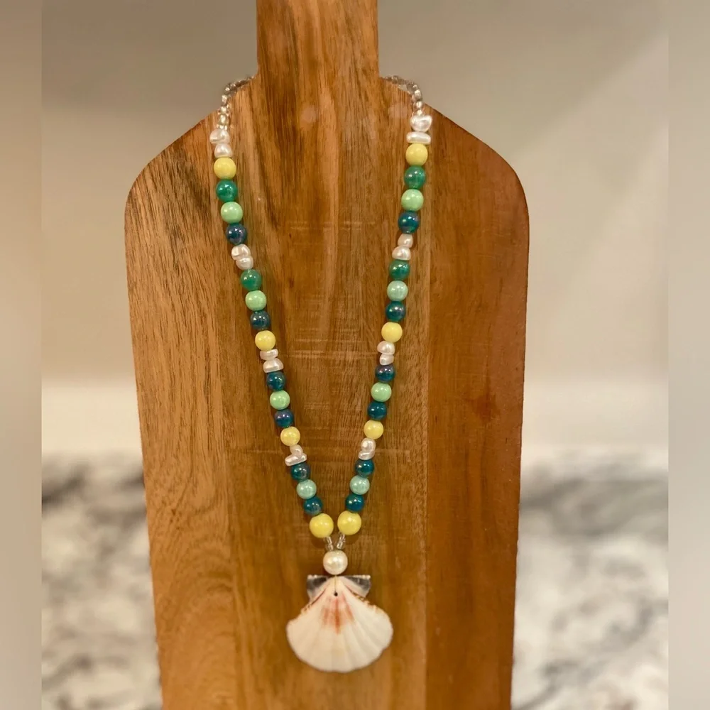 Seashell beaded pearl beach necklace nantucket yellow blue surfer‎ girl toggle